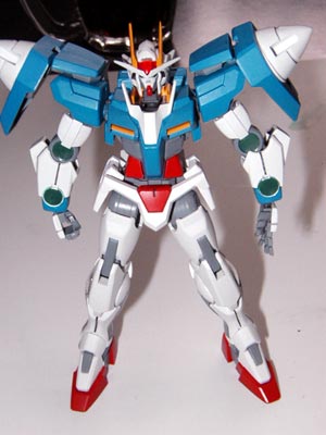 hg　ダブルオーガンダム製作(プラモデル)