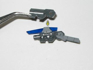 hg　ダブルオーガンダム製作(プラモデル)