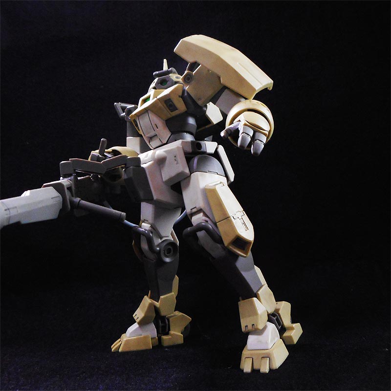 HG デミトレーナー　チュチュ専用機　 (ガンダム)
