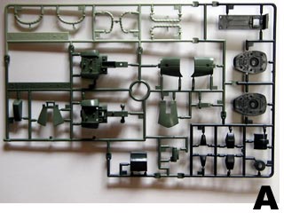 HGUC量産型ザクII,ガンダム