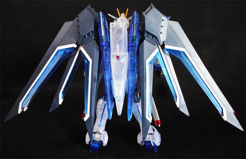 HG ライジングフリーダムガンダム　クリアカラー