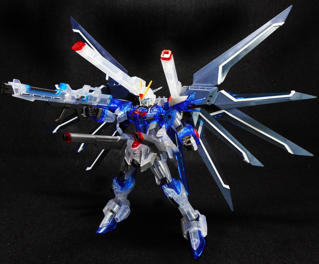 HG ライジングフリーダムガンダム　クリアカラー