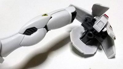 HGUC ガンダムF91　プラモデル