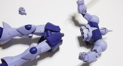 HGUC　プラモデル　ギャン　ガンダム
