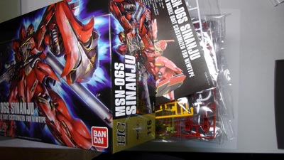 HGUC　シナンジュ　（ガンダム,プラモデル）