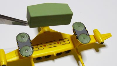 ガンプラ　ミデア輸送機　ガンダム